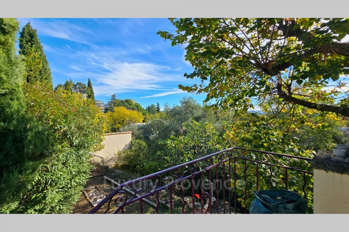 Vente Appartement à Aix-en-Provence 6 pièces