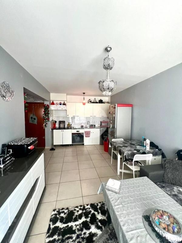 Vente Appartement à Marseille 5e arrondissement 2 pièces