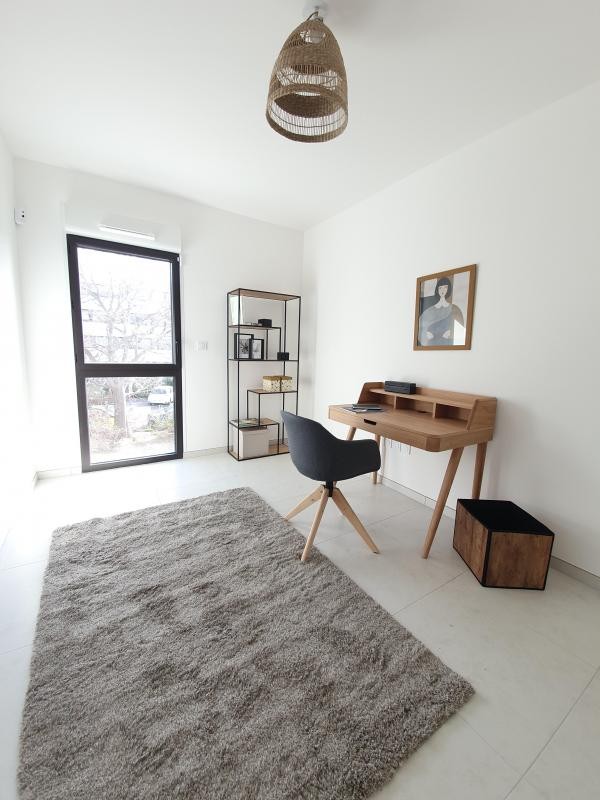 Vente Appartement à Marseille 8e arrondissement 3 pièces