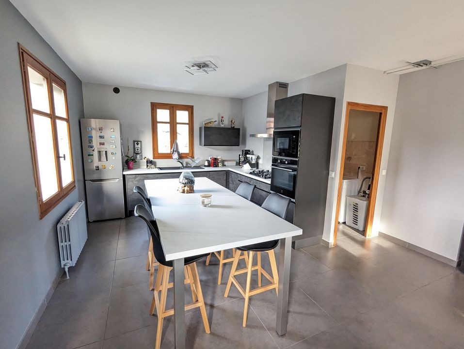 Vente Appartement à la Rochette 7 pièces