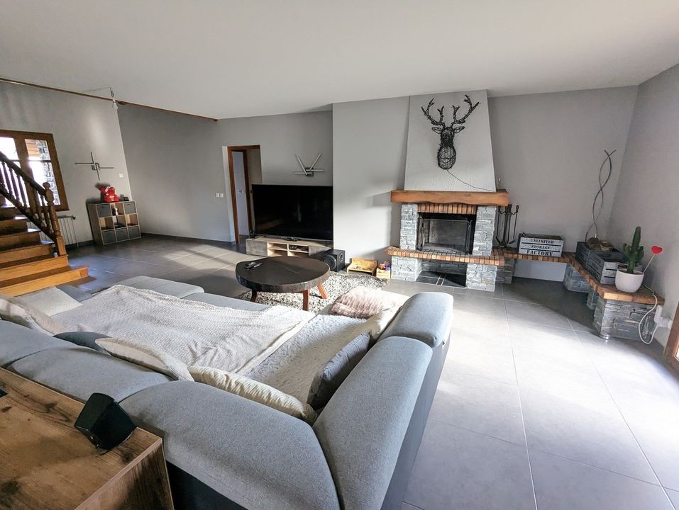 Vente Appartement à la Rochette 7 pièces