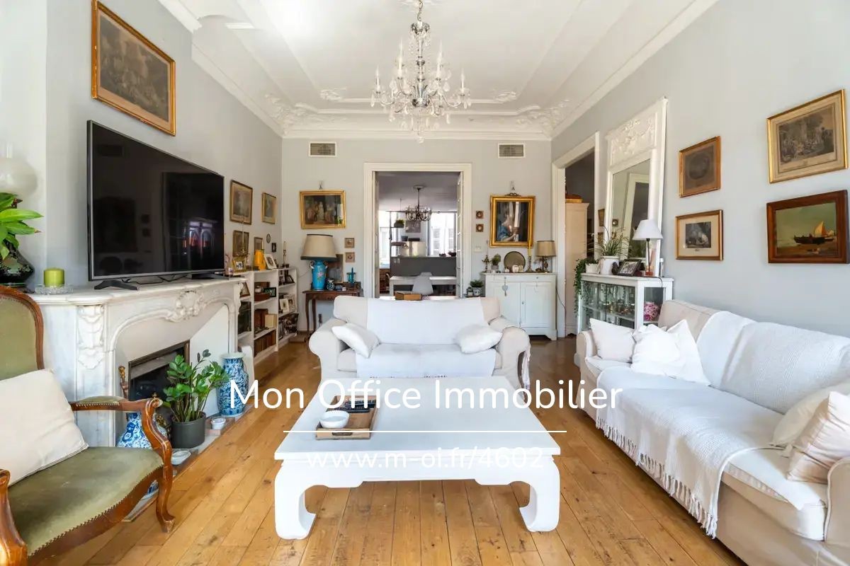 Vente Appartement à Marseille 6e arrondissement 5 pièces