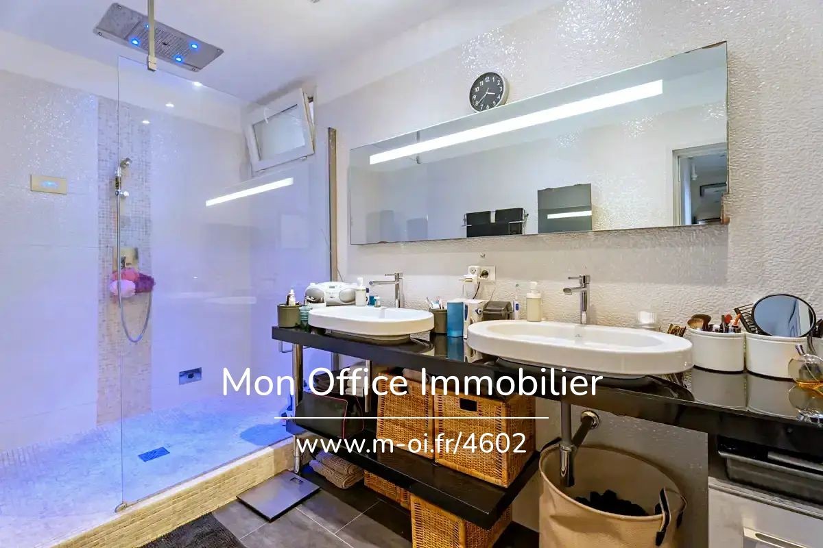 Vente Appartement à Marseille 6e arrondissement 5 pièces