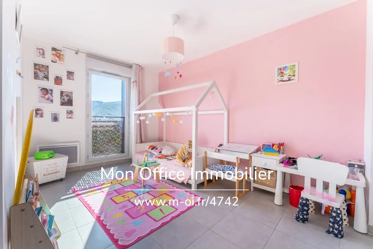 Vente Appartement à Marseille 11e arrondissement 3 pièces