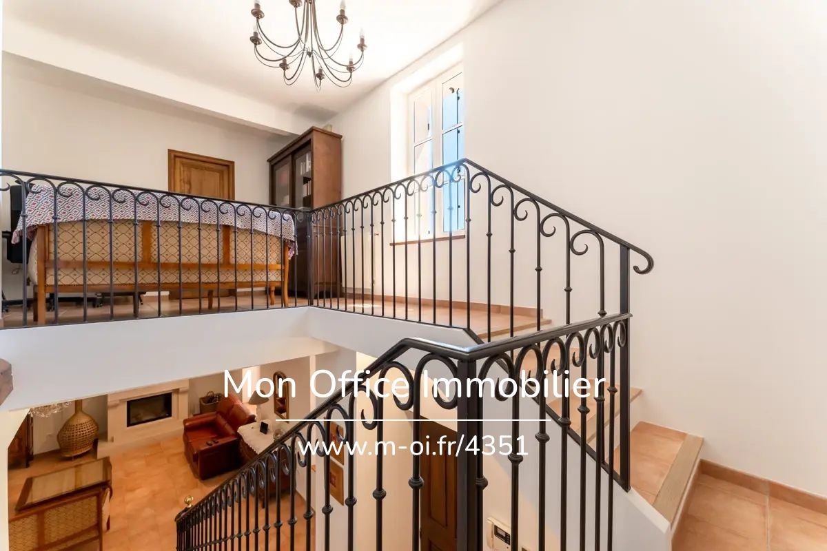 Vente Maison à le Castellet 9 pièces