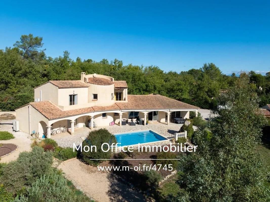 Vente Maison à Saint-Maximin-la-Sainte-Baume 7 pièces