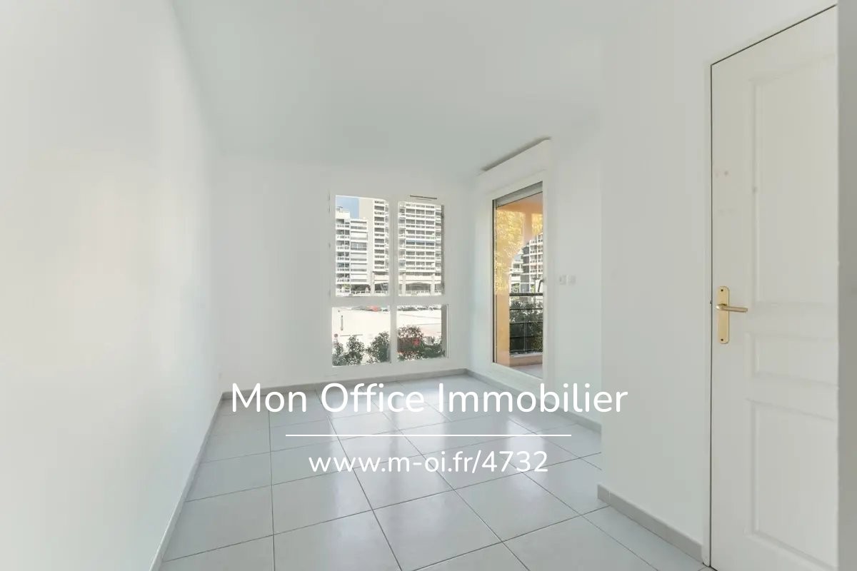 Vente Appartement à Marseille 8e arrondissement 3 pièces