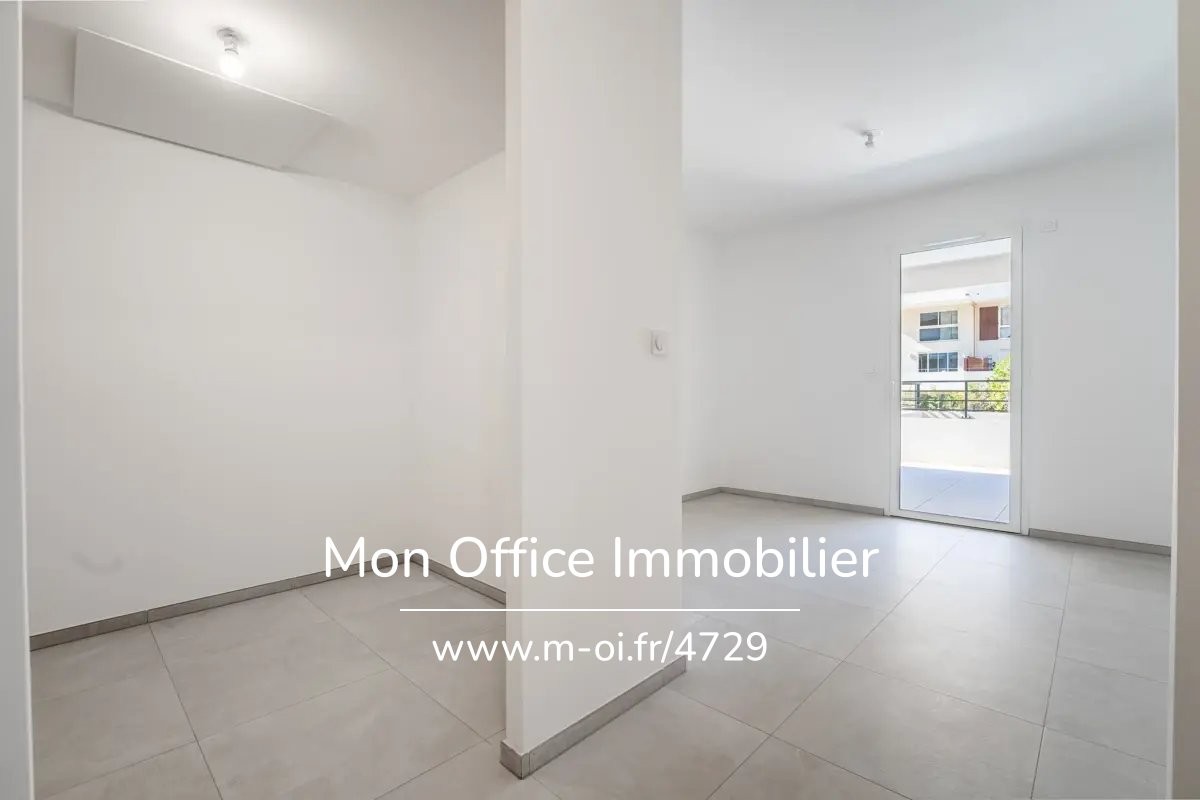 Vente Appartement à Marseille 8e arrondissement 4 pièces