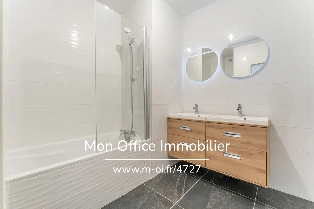 Vente Appartement à Marseille 8e arrondissement 4 pièces