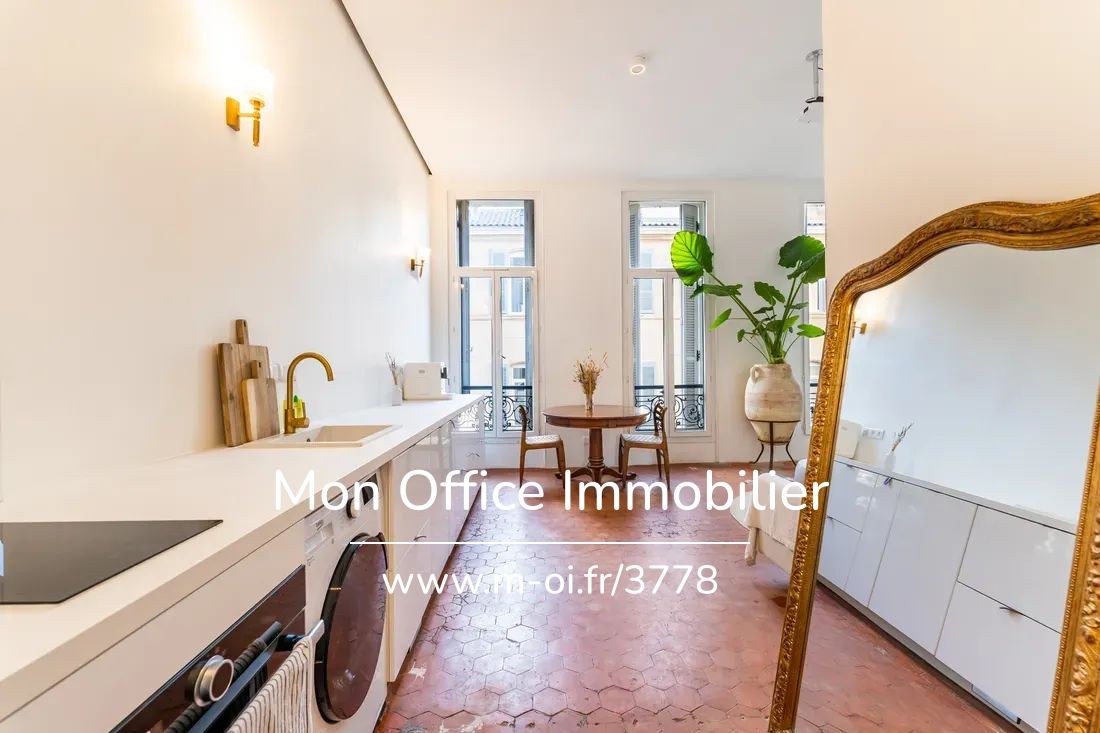 Vente Appartement à Marseille 6e arrondissement 3 pièces