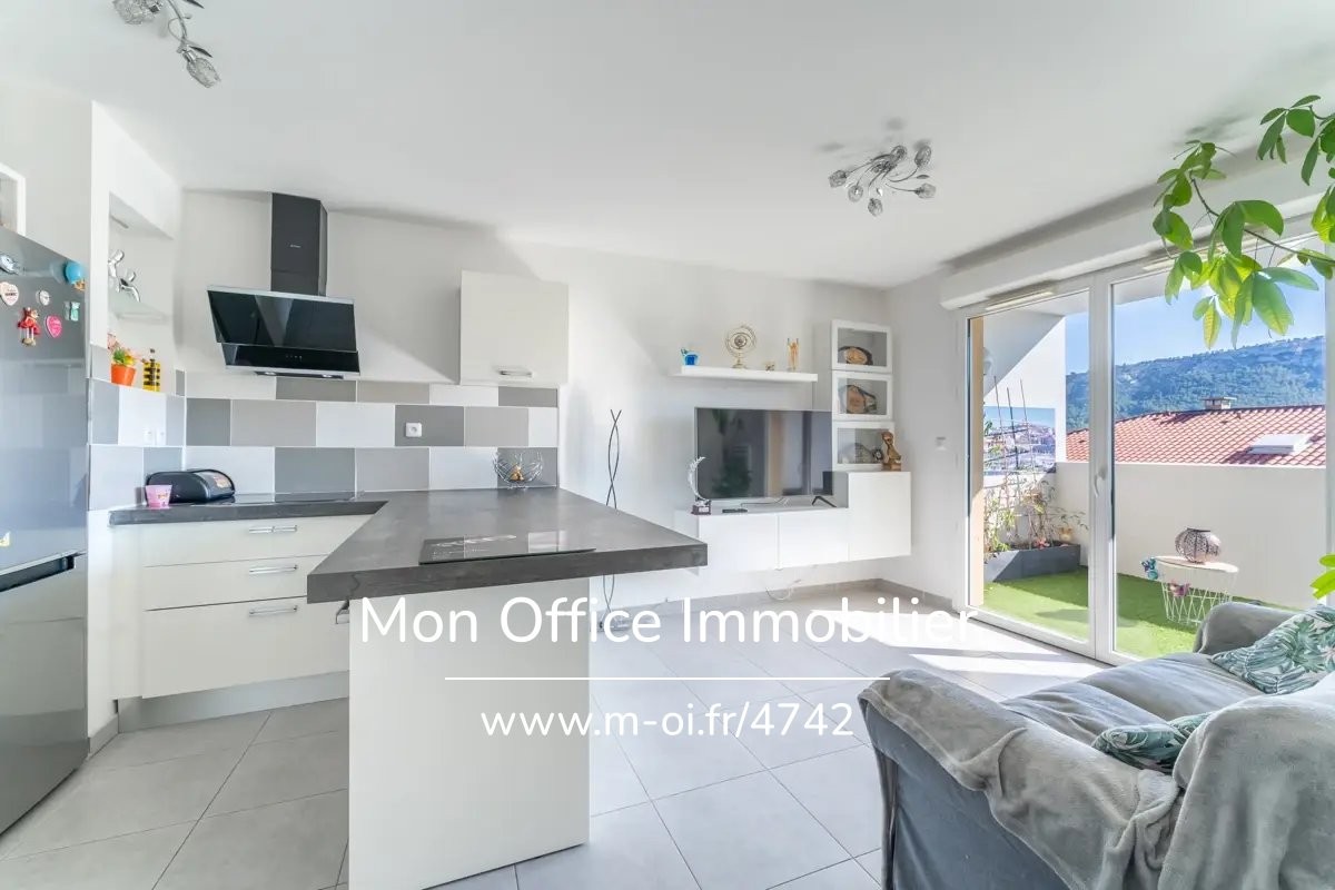 Vente Appartement à Marseille 11e arrondissement 3 pièces