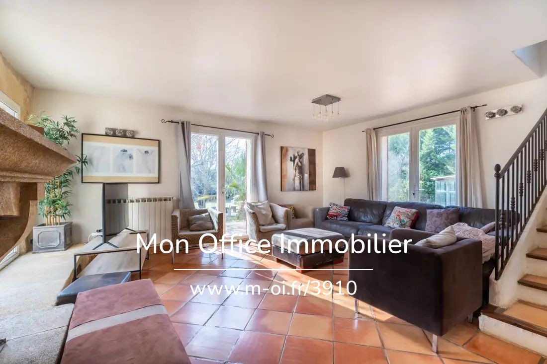 Vente Maison à Rognes 12 pièces