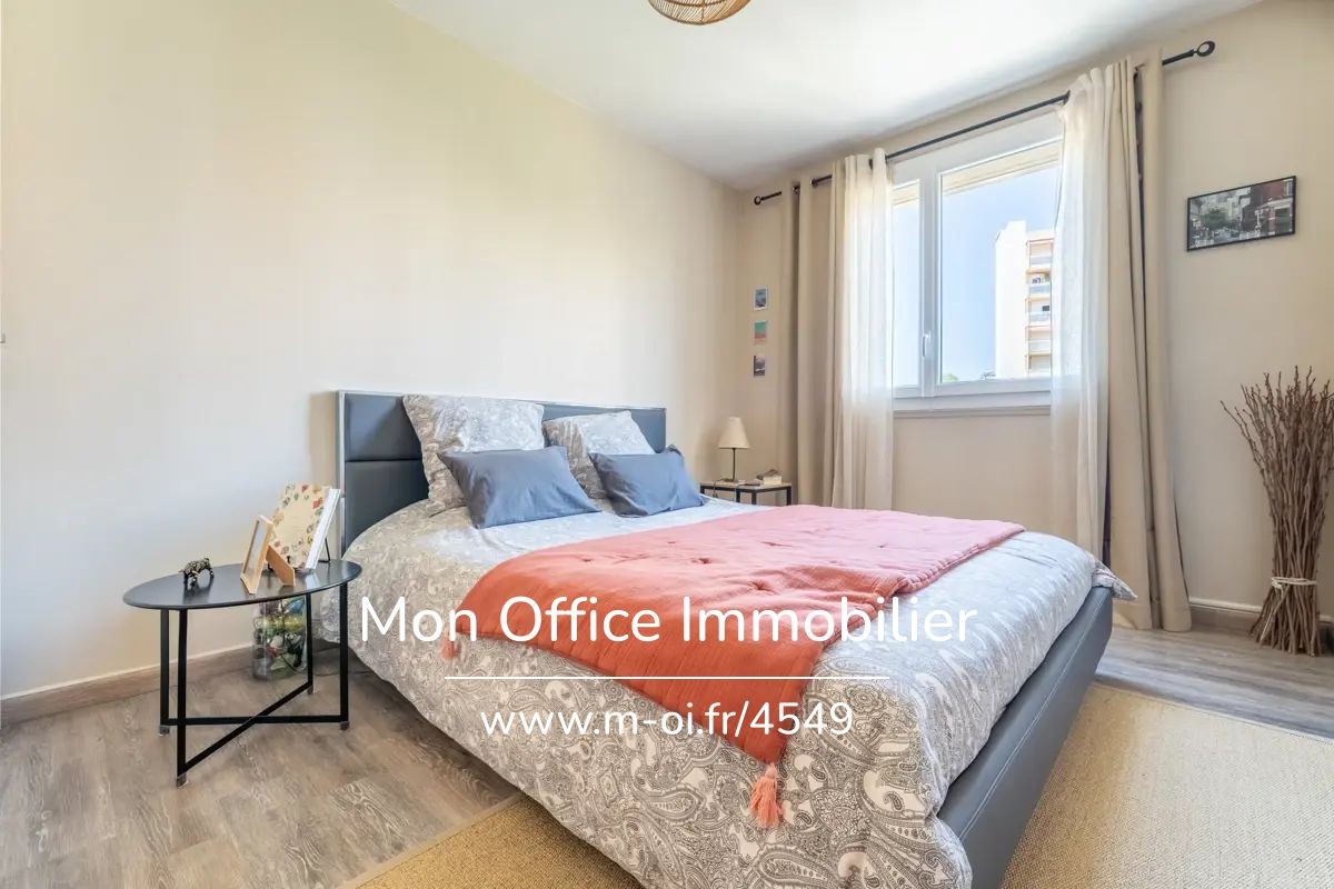 Vente Appartement à Marseille 12e arrondissement 5 pièces