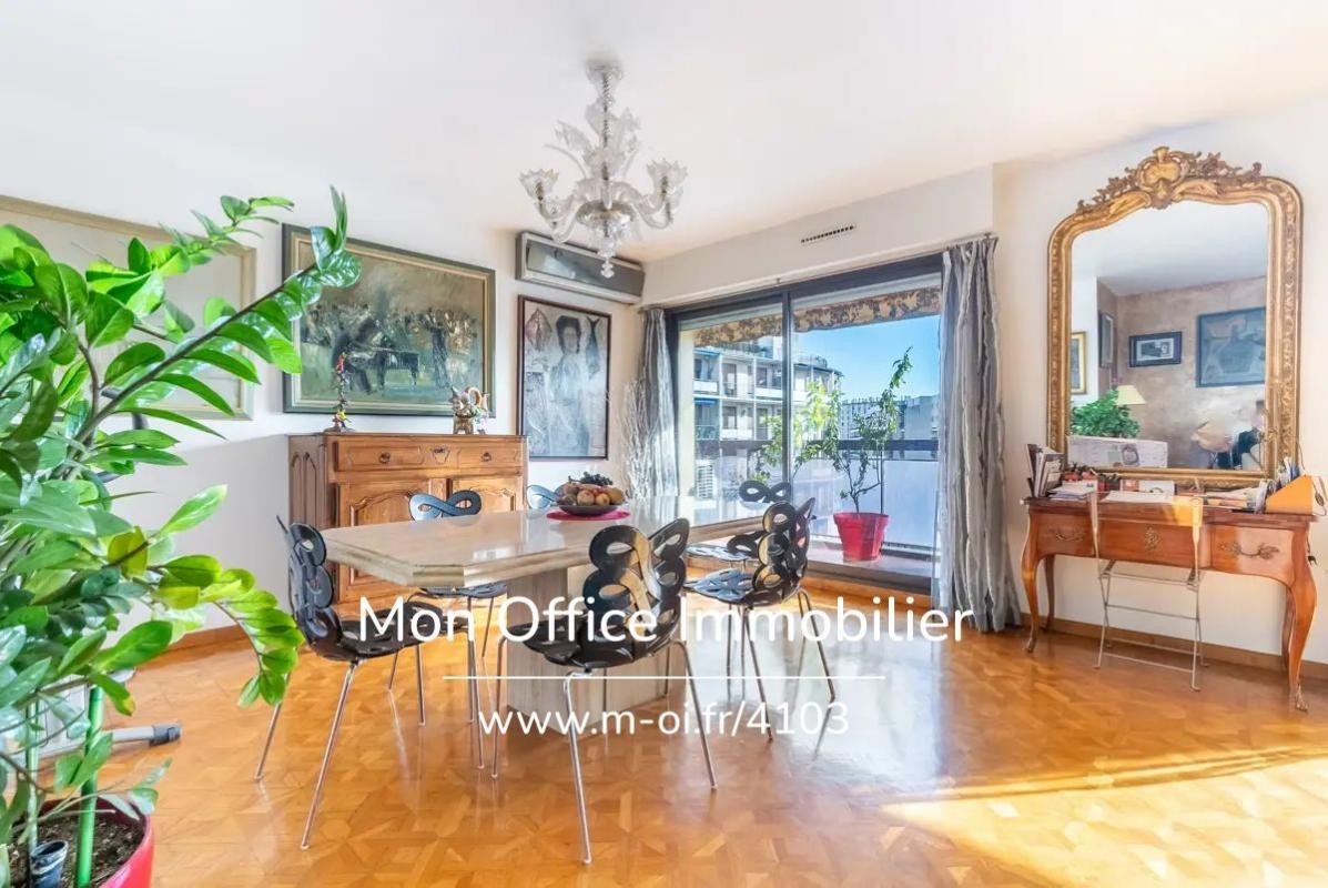 Vente Appartement à Marseille 6e arrondissement 4 pièces