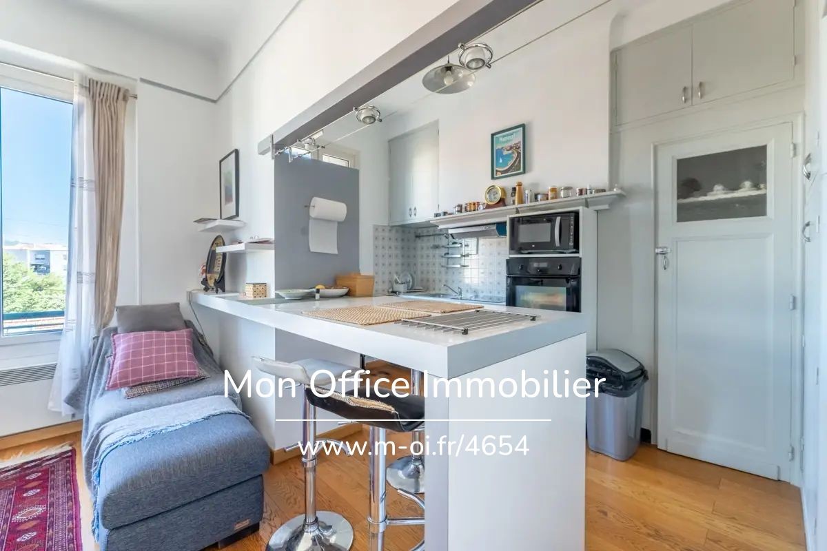 Vente Appartement à Marseille 4e arrondissement 3 pièces