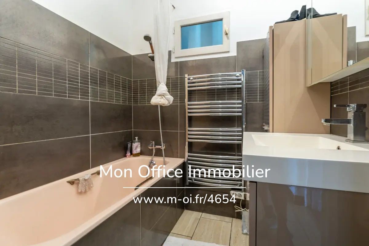 Vente Appartement à Marseille 4e arrondissement 3 pièces