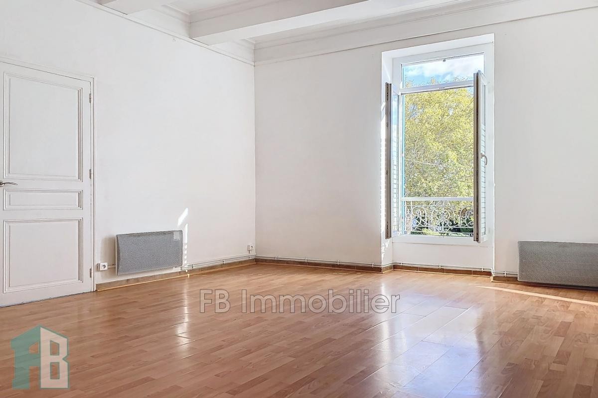 Location Appartement à Eyguières 2 pièces