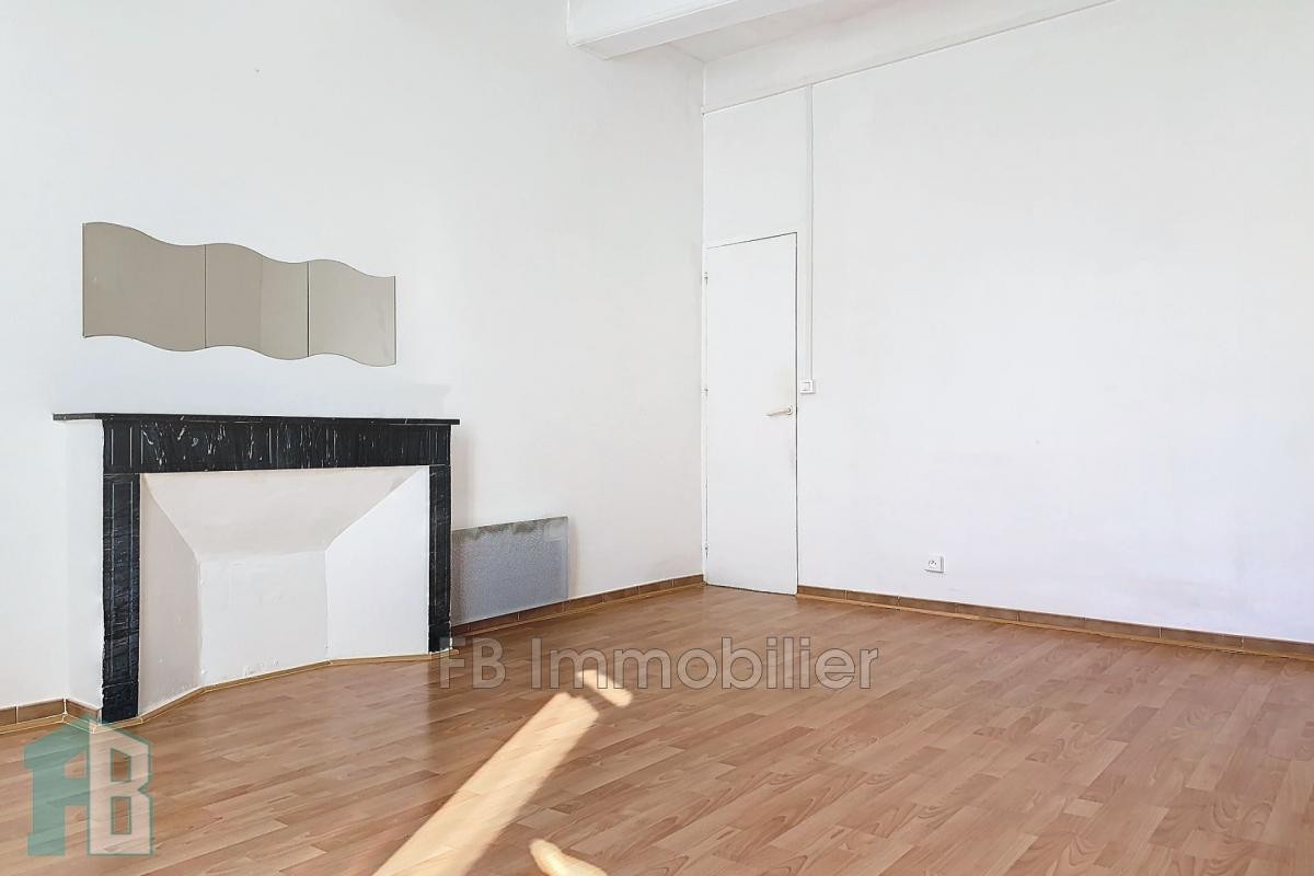 Location Appartement à Eyguières 2 pièces