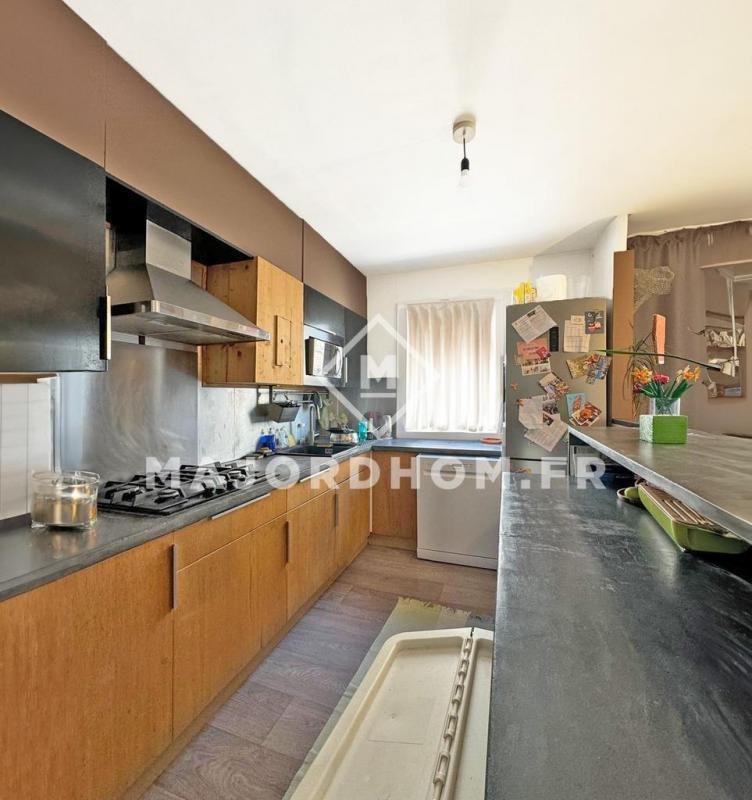 Vente Appartement à Marseille 5e arrondissement 3 pièces