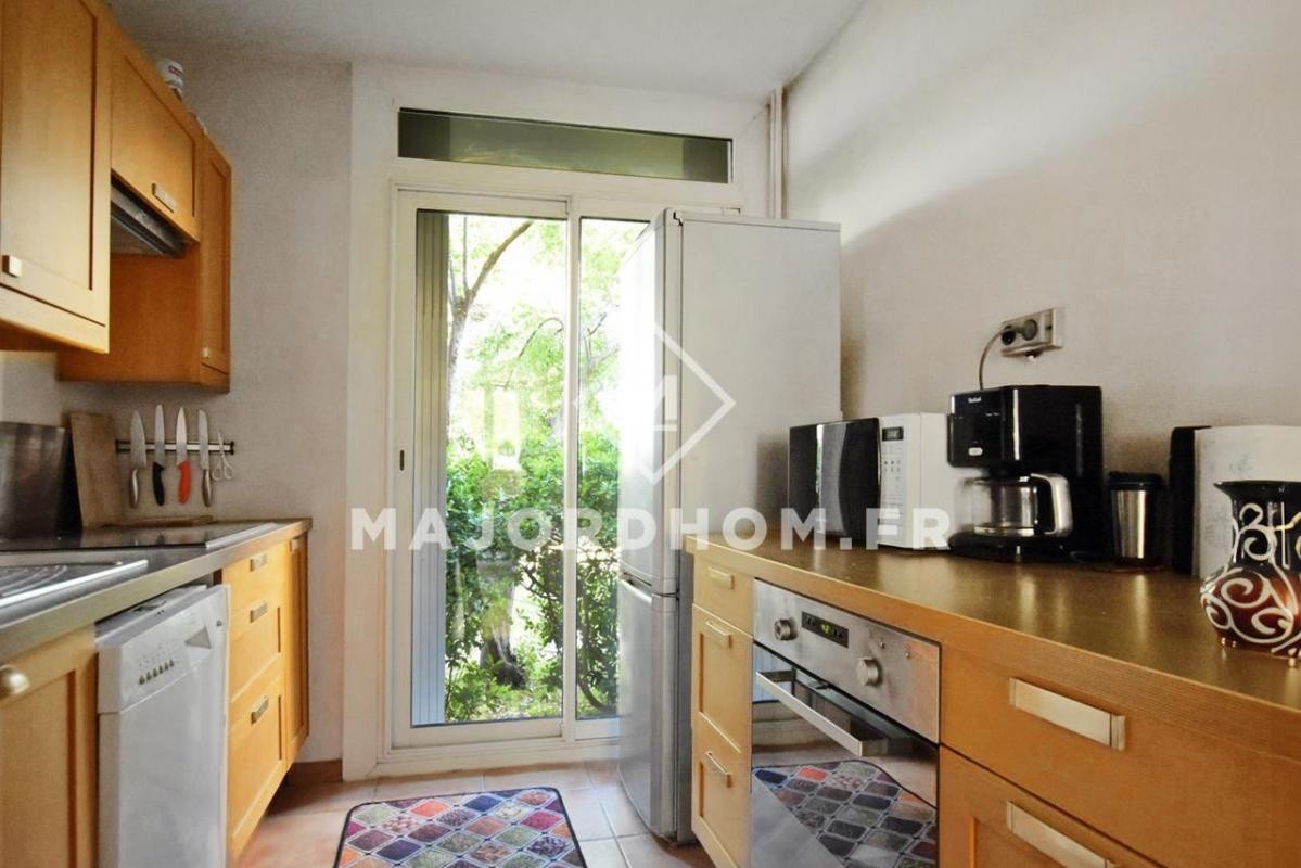 Vente Appartement à Marseille 8e arrondissement 4 pièces