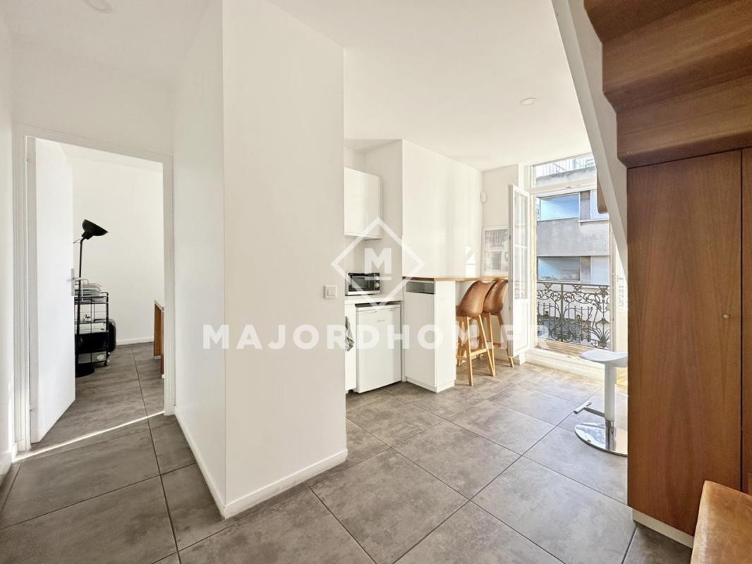 Vente Appartement à Marseille 6e arrondissement 4 pièces