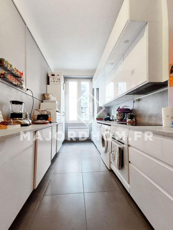 Vente Appartement à Marseille 6e arrondissement 4 pièces