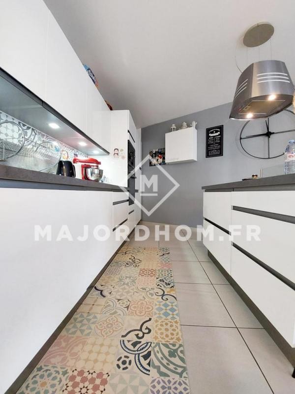 Vente Appartement à Marseille 8e arrondissement 4 pièces