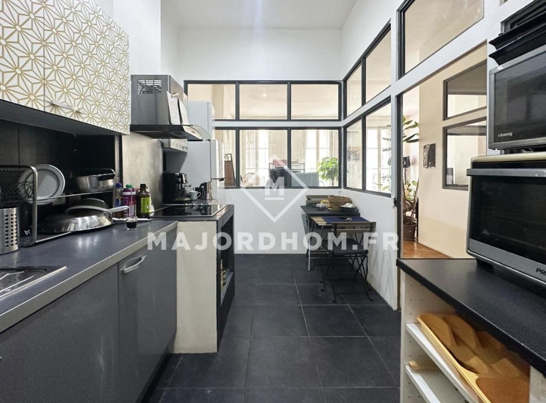 Vente Appartement à Marseille 6e arrondissement 4 pièces