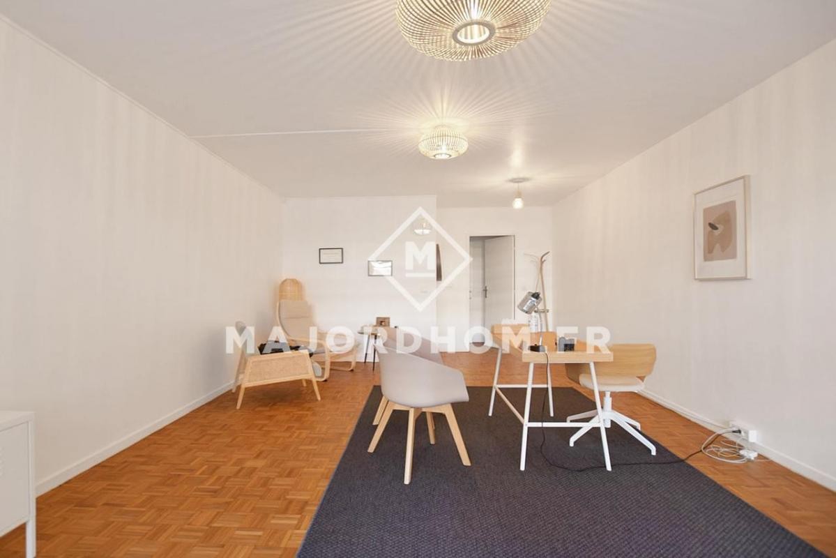 Vente Appartement à Marseille 6e arrondissement 4 pièces