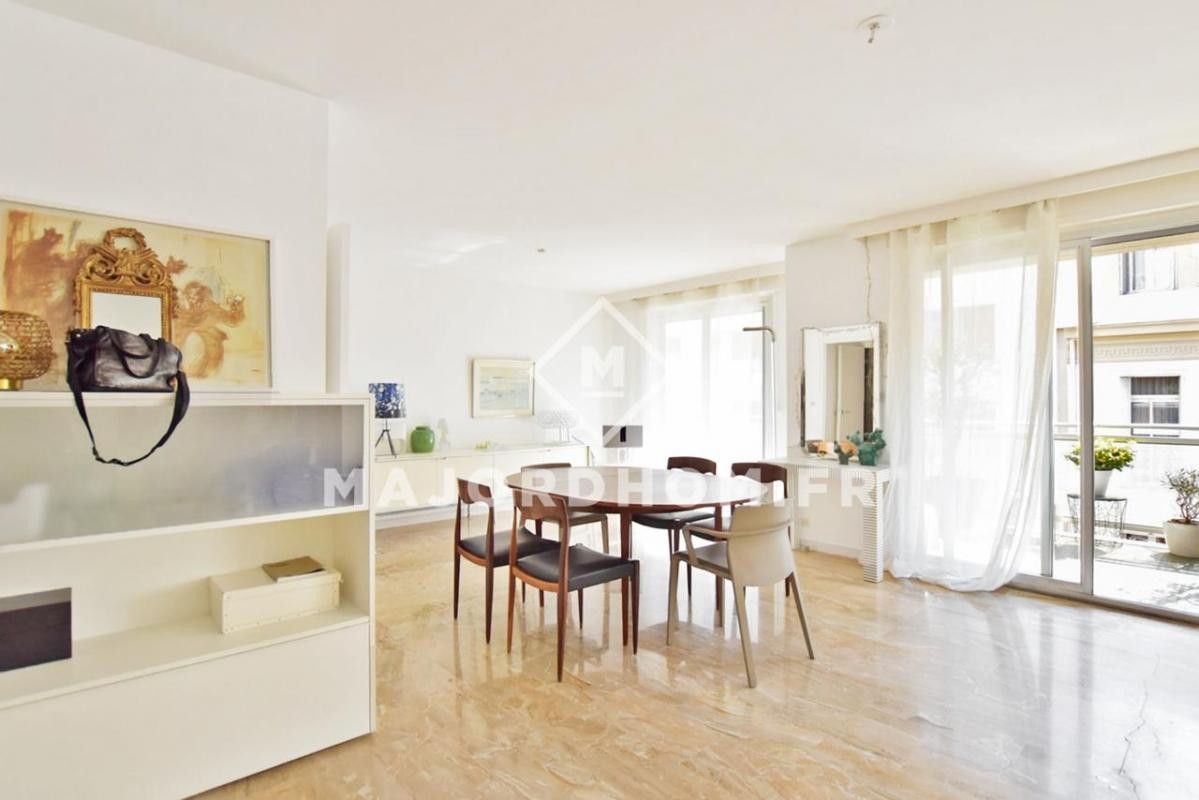 Vente Appartement à Marseille 8e arrondissement 4 pièces