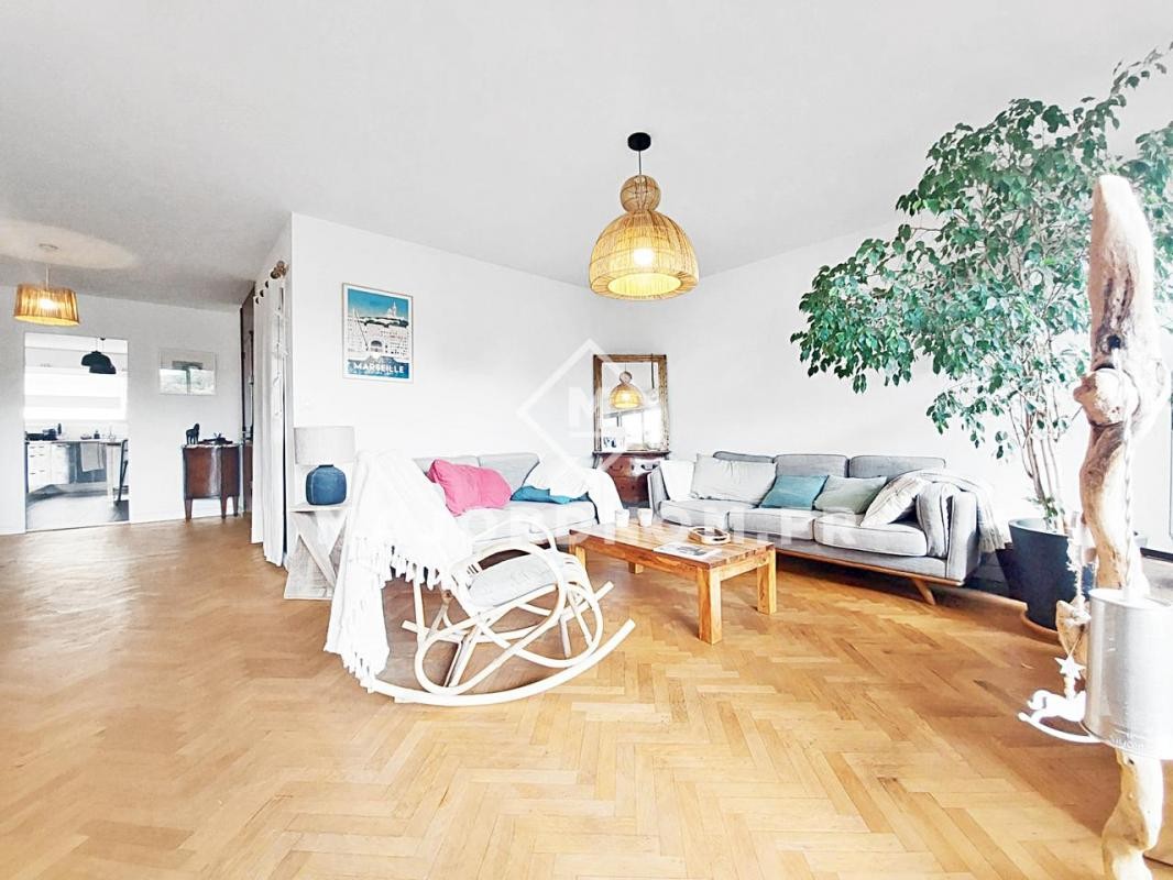 Vente Appartement à Marseille 8e arrondissement 4 pièces