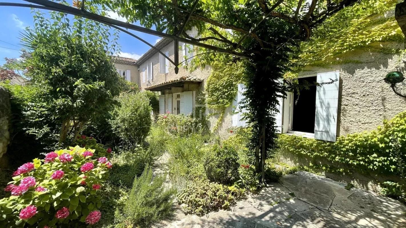 Vente Maison à Fontvieille 10 pièces