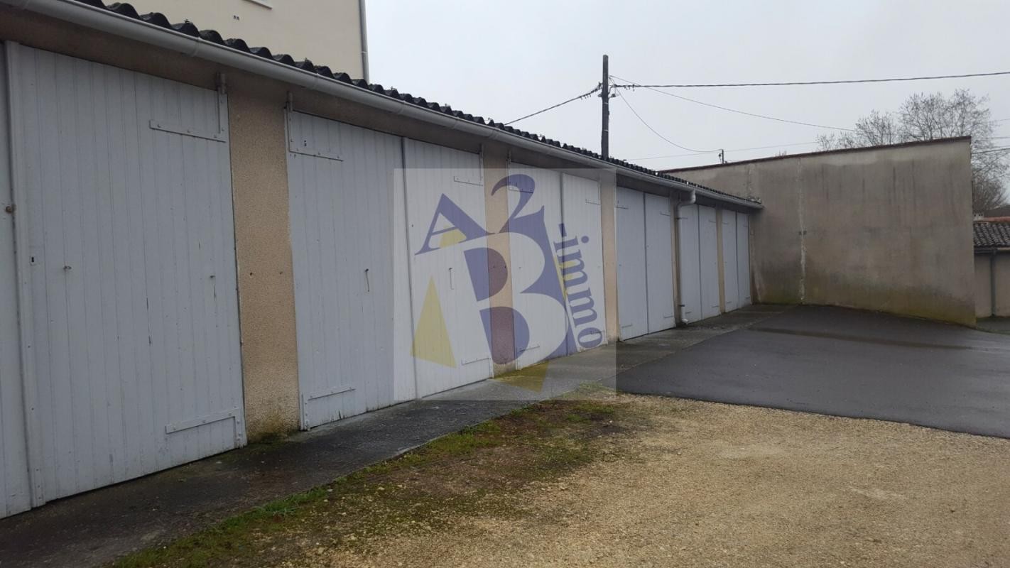 Location Garage / Parking à Angoulême 0 pièce