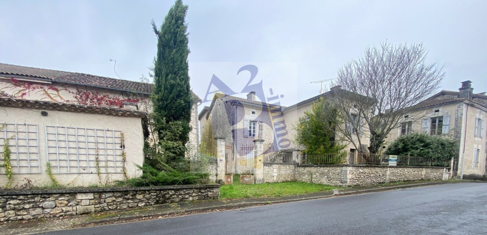 Vente Maison à Angoulême 0 pièce