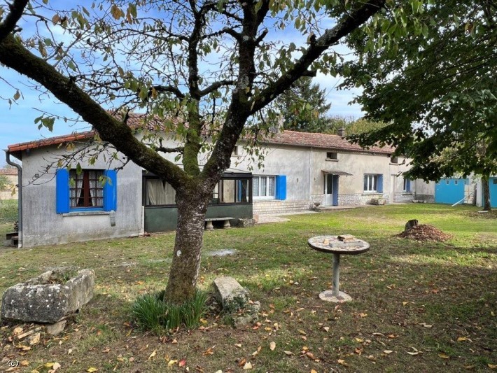 Vente Maison à Villefagnan 6 pièces