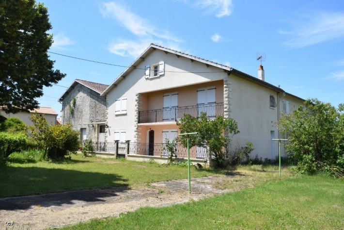 Vente Maison à Verteuil-sur-Charente 13 pièces