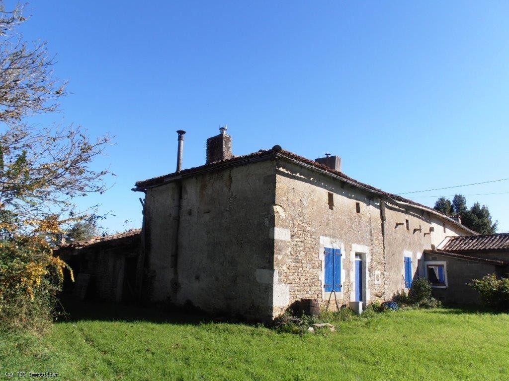 Vente Maison à Sauzé-Vaussais 4 pièces