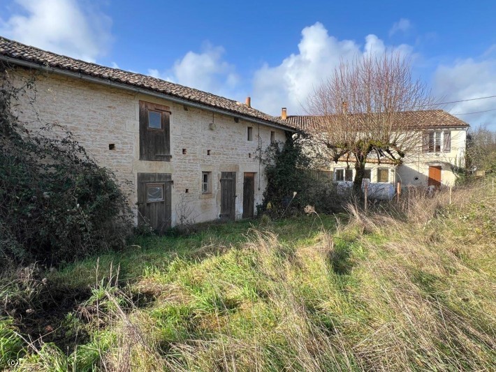 Vente Maison à Sauzé-Vaussais 5 pièces