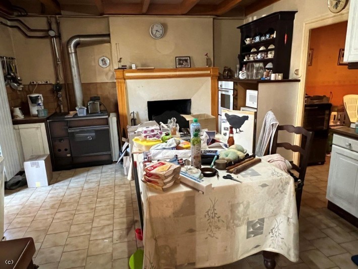 Vente Maison à Sauzé-Vaussais 5 pièces