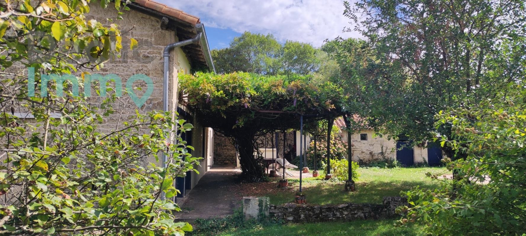 Vente Maison à Prailles 9 pièces