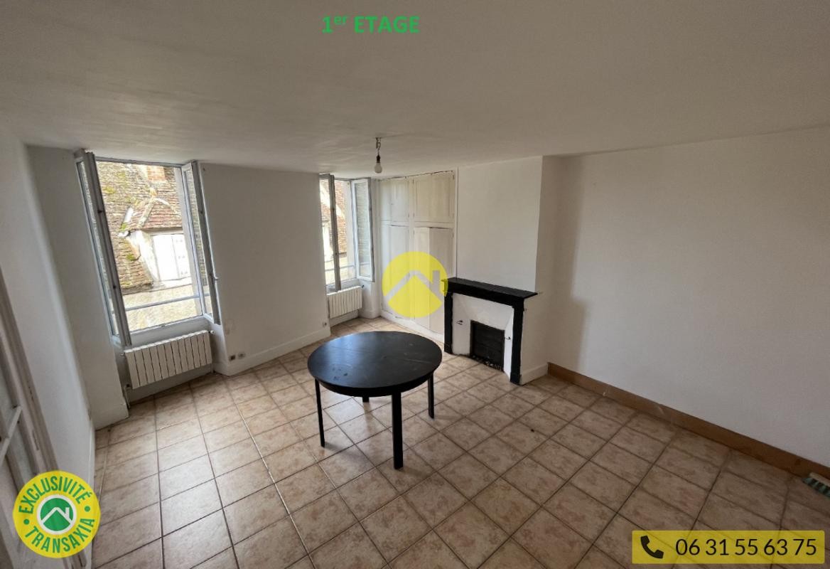 Vente Appartement à Châteauneuf-sur-Cher 8 pièces