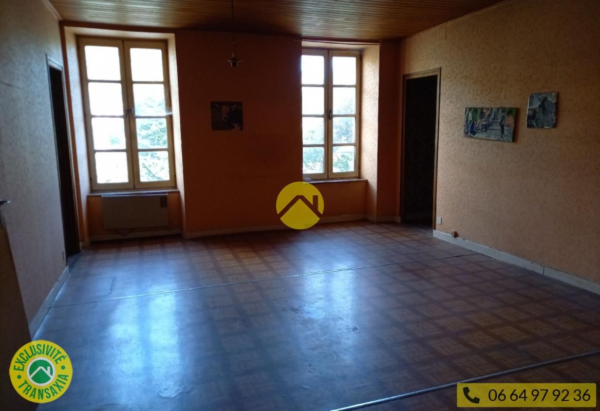 Vente Appartement à Murat 12 pièces