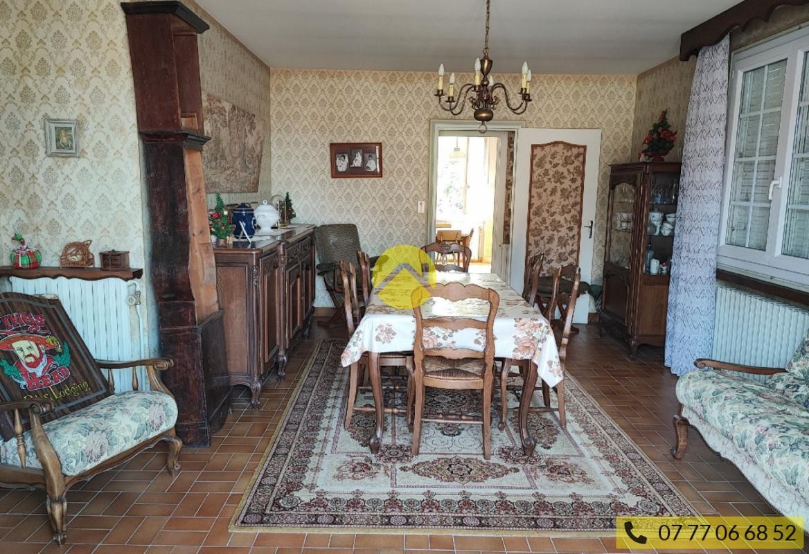 Vente Maison à Saint-Denis-de-Jouhet 11 pièces