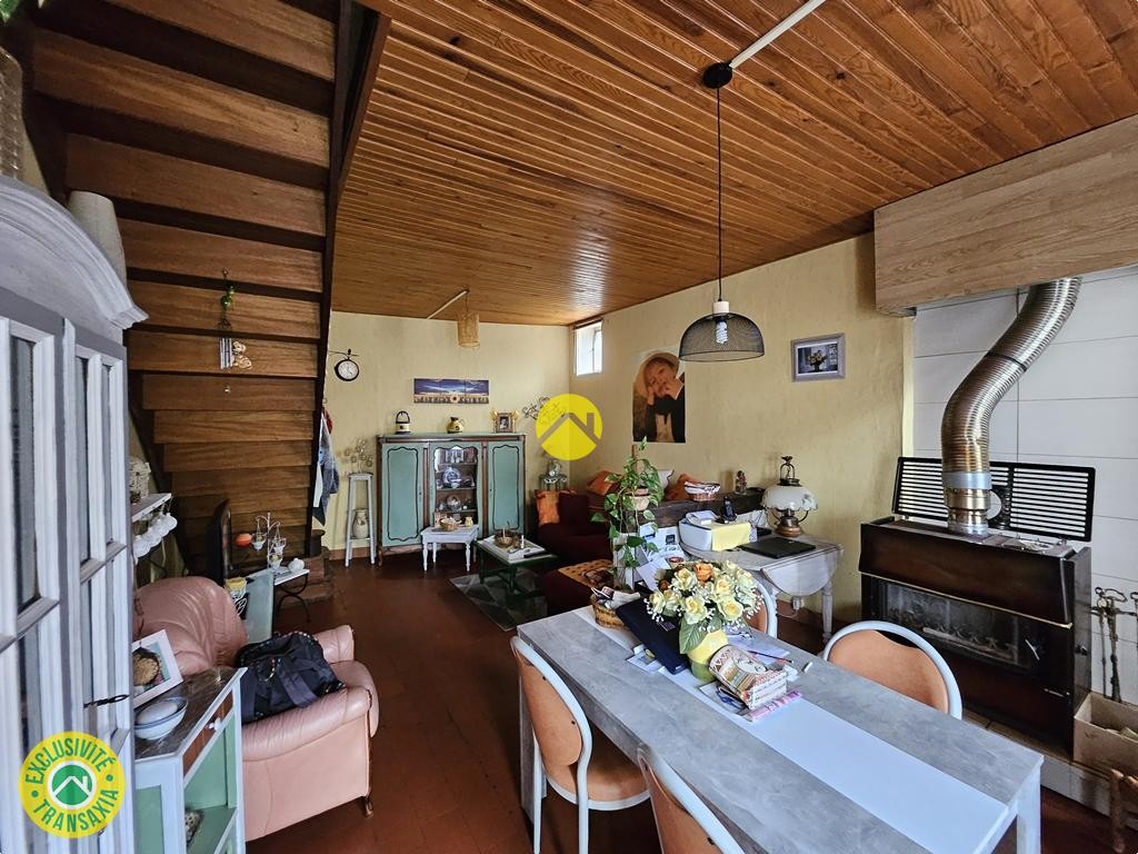 Vente Appartement à Nérondes 6 pièces