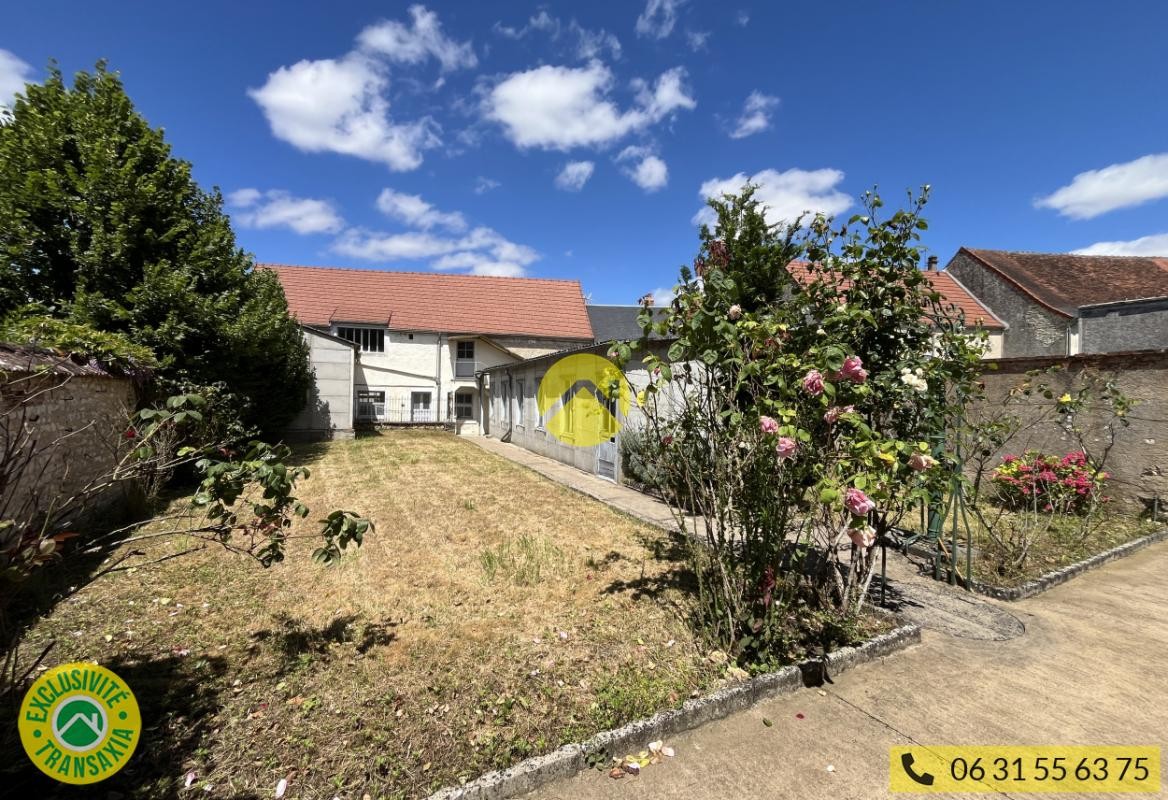 Vente Maison à Châteauneuf-sur-Cher 9 pièces