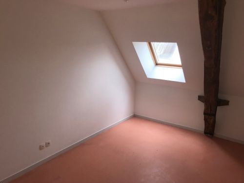 Location Appartement à la Chapelle-d'Angillon 2 pièces