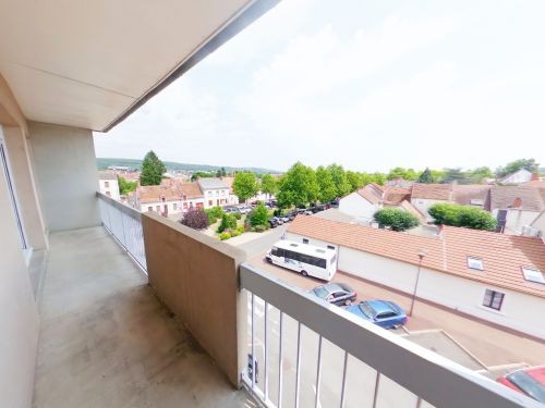 Vente Appartement à Saint-Amand-Montrond 2 pièces