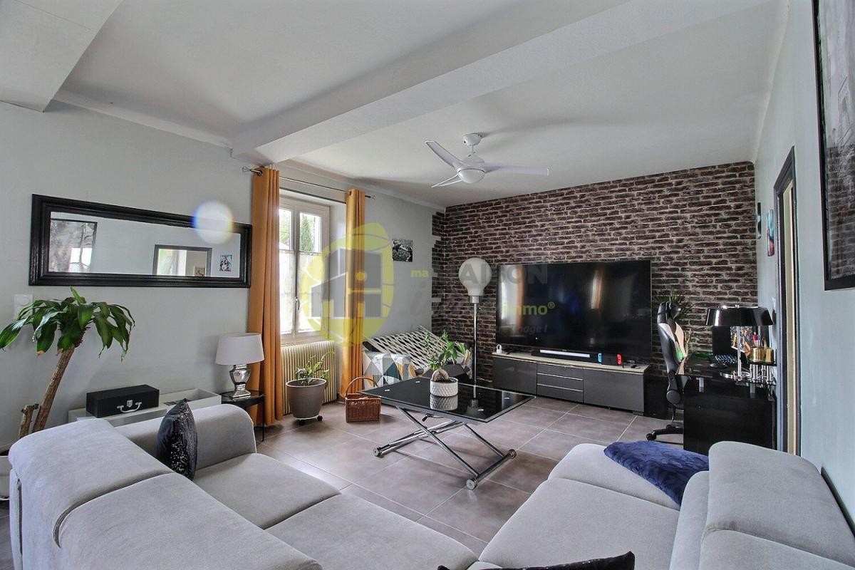 Vente Maison à Saint-Germain-du-Puy 5 pièces