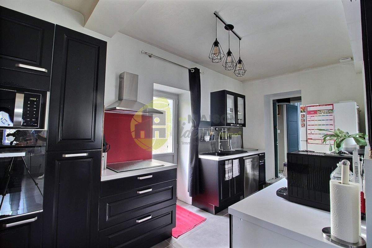 Vente Maison à Saint-Germain-du-Puy 5 pièces