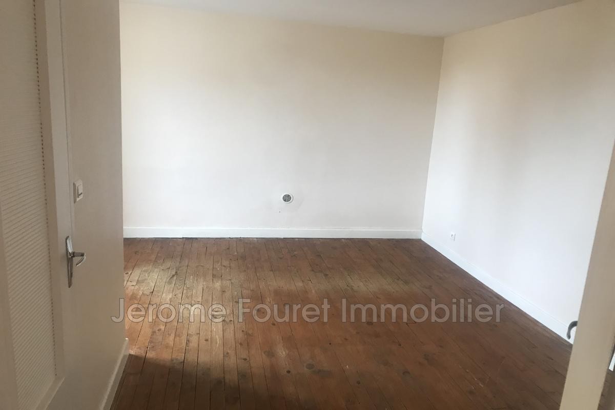 Location Appartement à Égletons 2 pièces